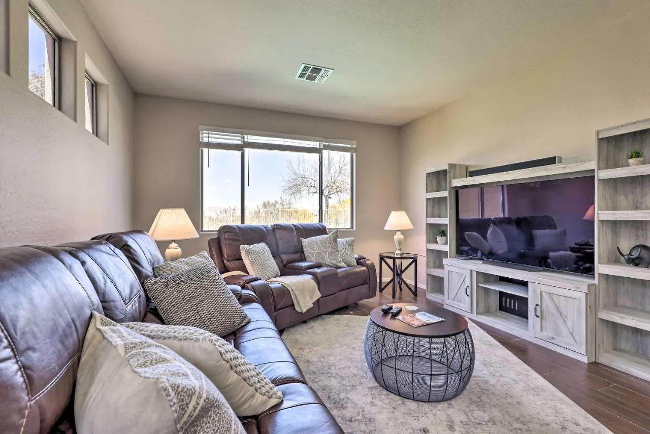 Holiday home Spacious Goodyear Home With Hot Tub And Pool! Liberty United States